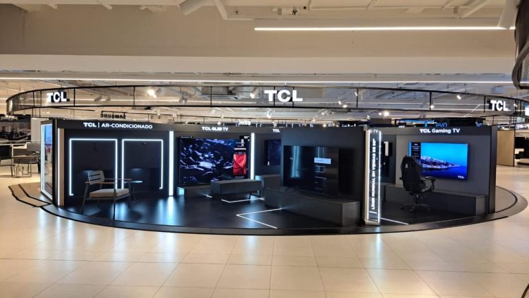 TCL SHOW ROOM | EXHIBIDOR